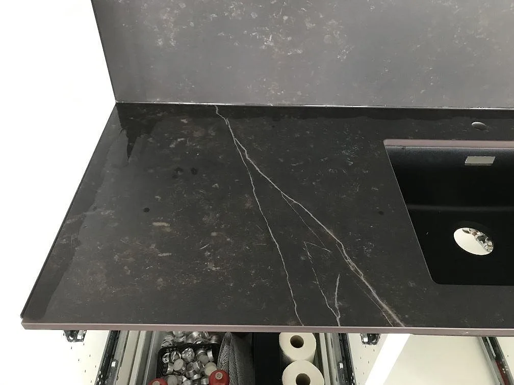 Køkkenbordplade i Dekton Kelya, Göteborg – billede 3