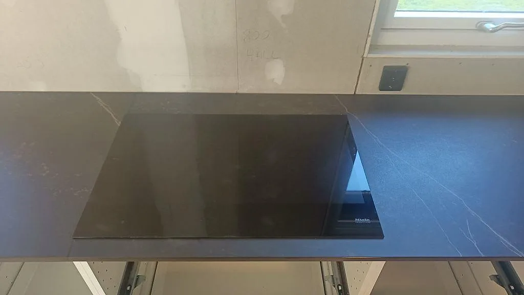 Køkkenbordplade i Dekton Kelya, Hässleholm – billede 4