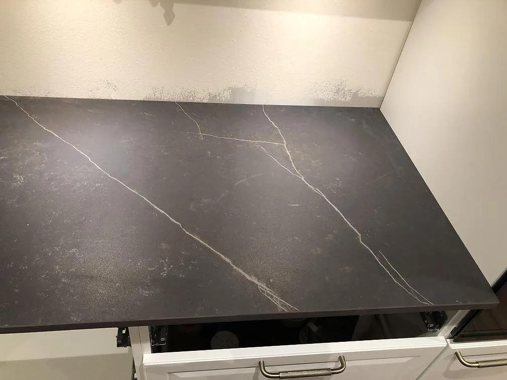 Køkkenbordplade i Dekton Kelya, Kärna – billede 3