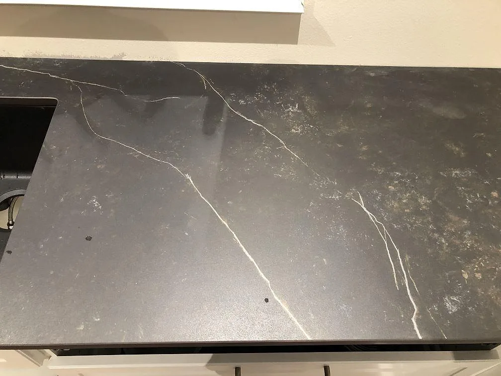 Køkkenbordplade i Dekton Kelya, Kärna – billede 4