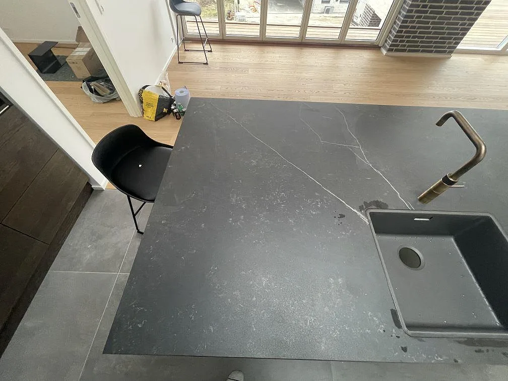Køkkenbordplade i Dekton Kelya, Kr.Hyllinge – billede 2