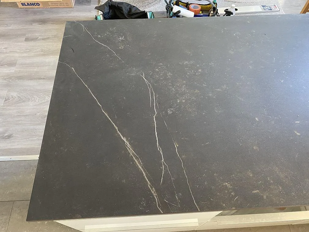 Køkkenbordplade i Dekton Kelya, Skanör – billede 7