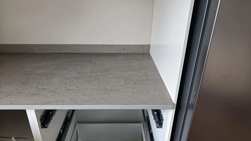 Køkkenbordplade i Dekton Keon, Anderstorp – billede 7
