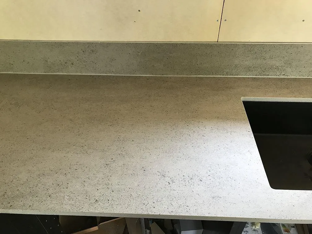 Køkkenbordplade i Dekton Keon, Höviksnäs – billede 8
