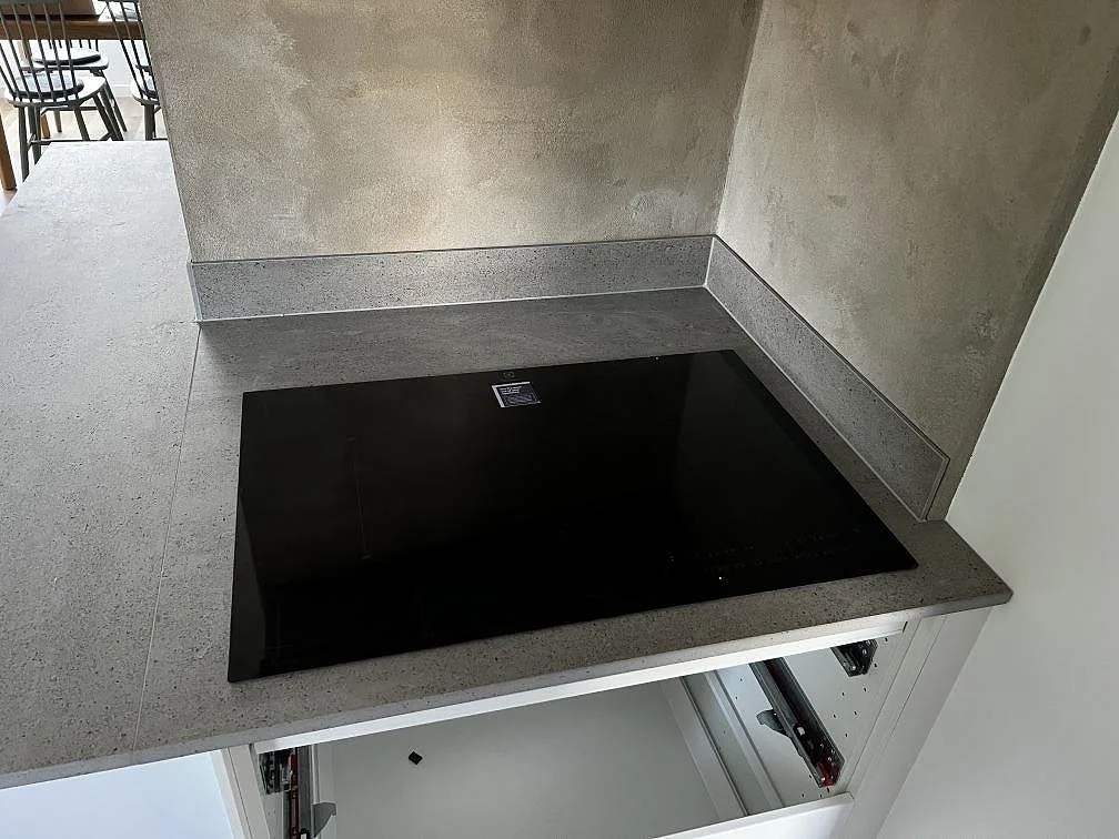 Køkkenbordplade i Dekton Keon, Kalmar – billede 5