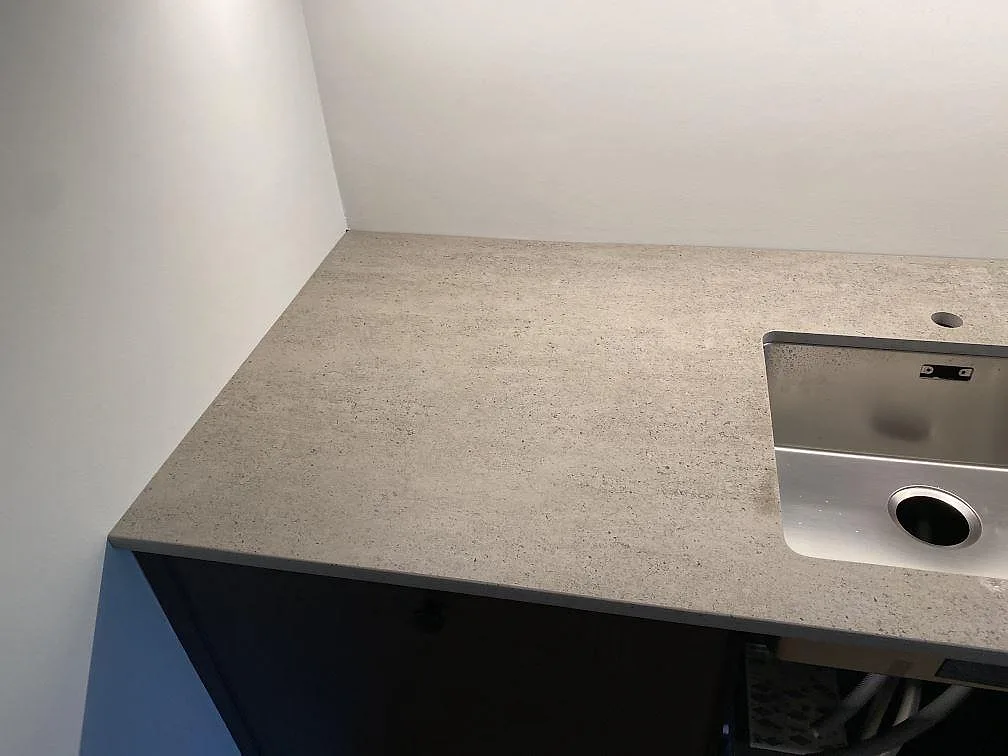 Køkkenbordplade i Dekton Keon, Malmö – billede 3