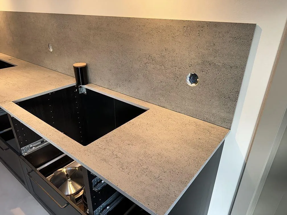 Køkkenbordplade i Dekton Keon, Malmö – billede 2