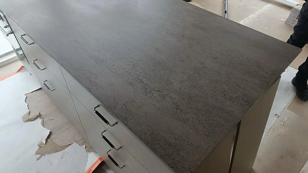 Køkkenbordplade i Dekton Keon, Marstrand – billede 2