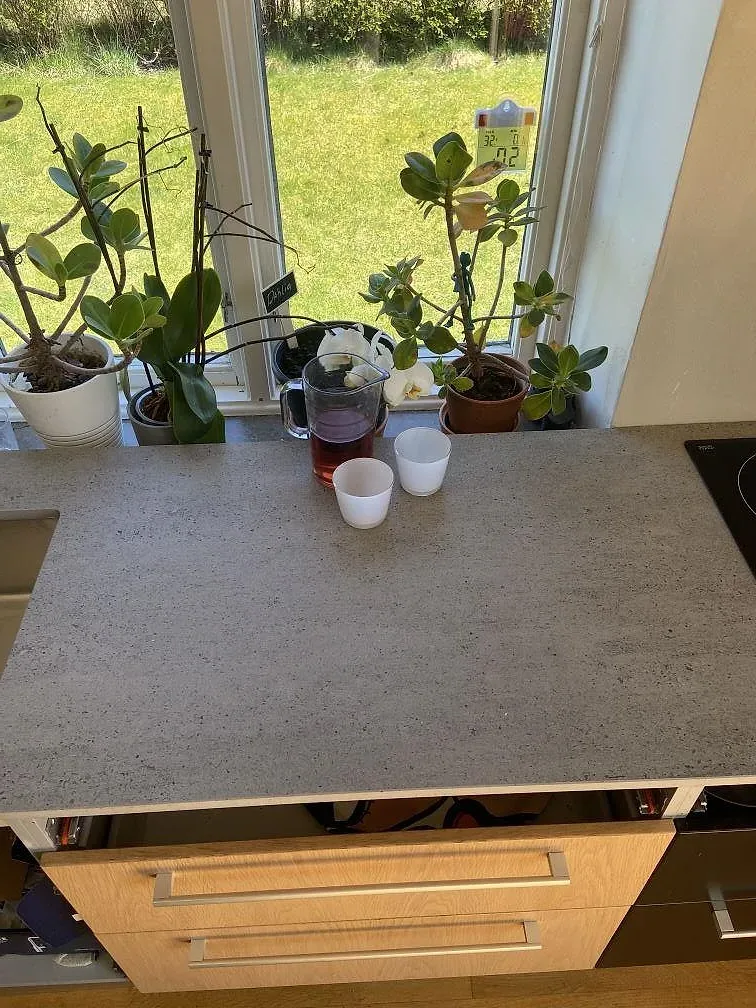 Køkkenbordplade i Dekton Keon, Rinkaby – billede 2