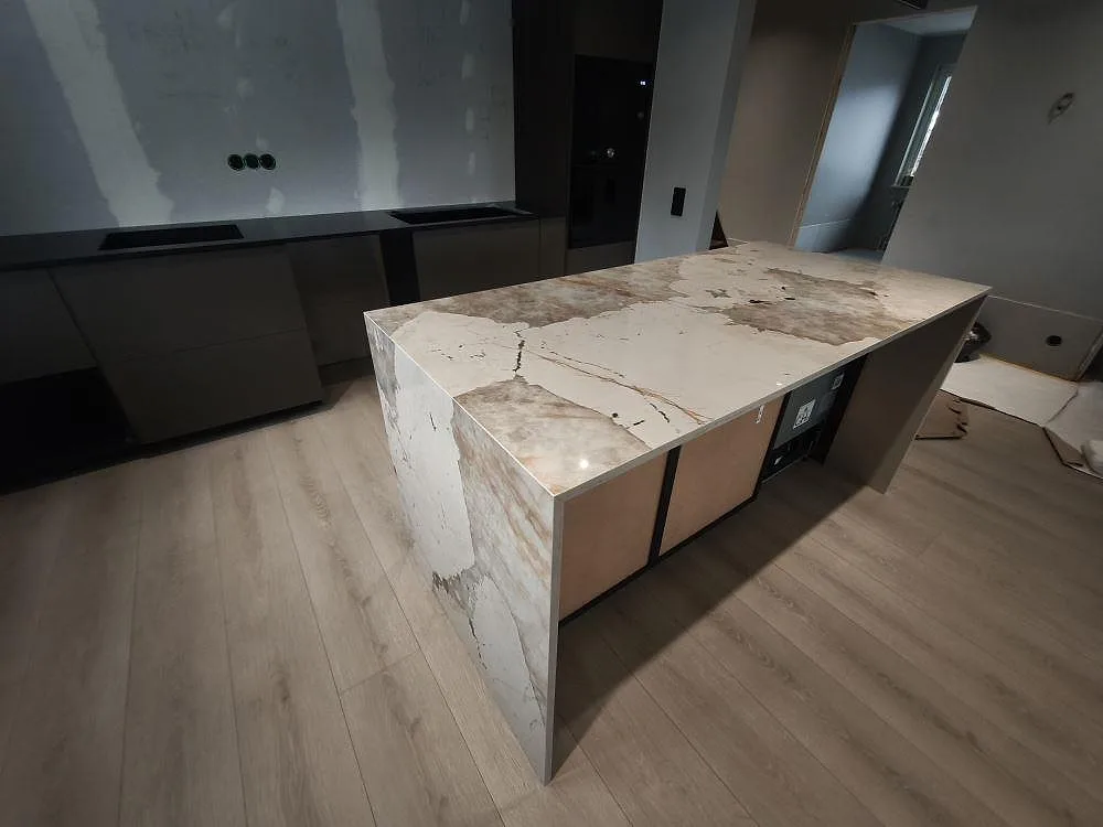 Køkkenbordplade i Dekton Khalo, Bjuv – billede 2