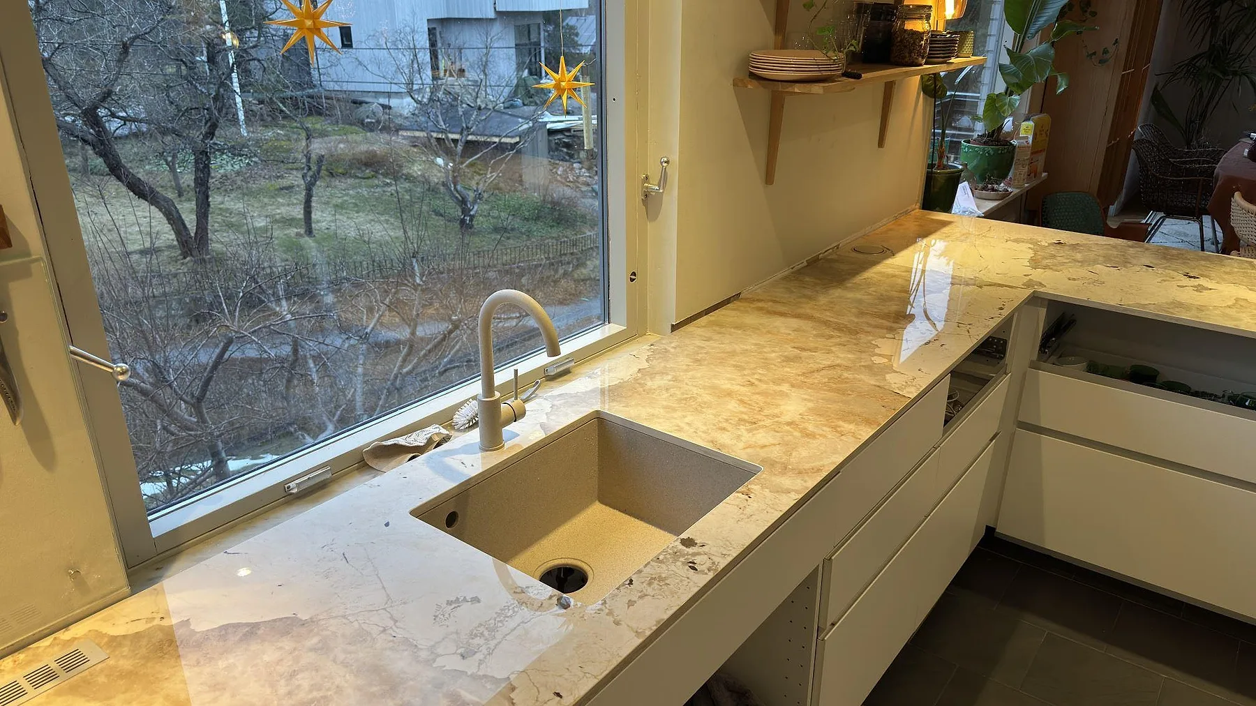 Køkkenbordplade i Dekton Khalo, Nacka – billede 5