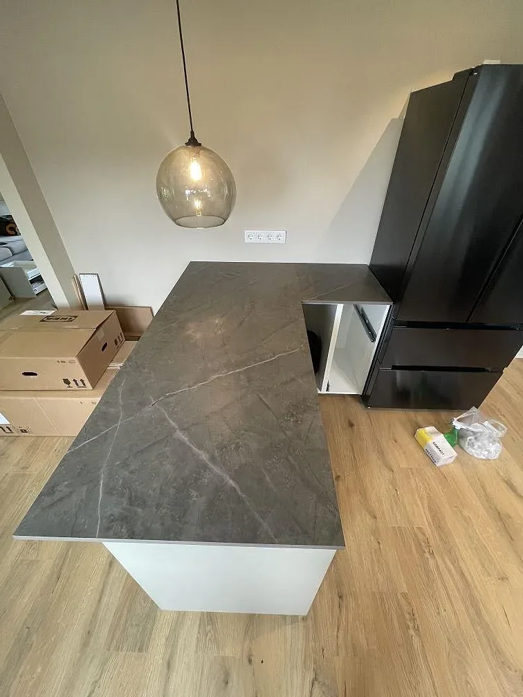 Køkkenbordplade i Dekton Kira, Strängnäs – billede 3