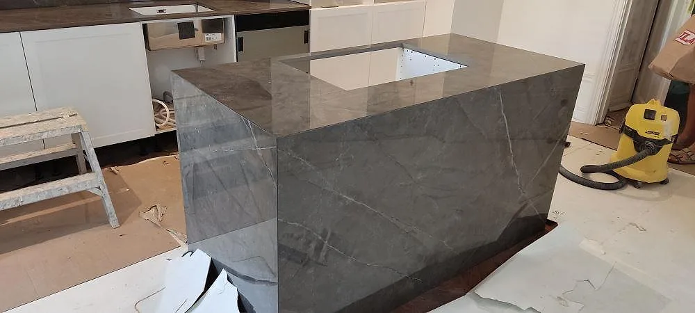 Køkkenø i Dekton Korso, Helsingborg