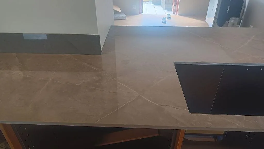 Køkkenbordplade i Dekton Korso, Trollhättan – billede 6