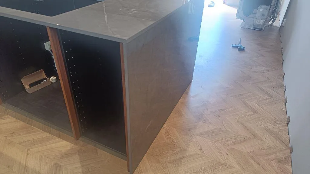 Køkkenbordplade i Dekton Korso, Trollhättan – billede 8