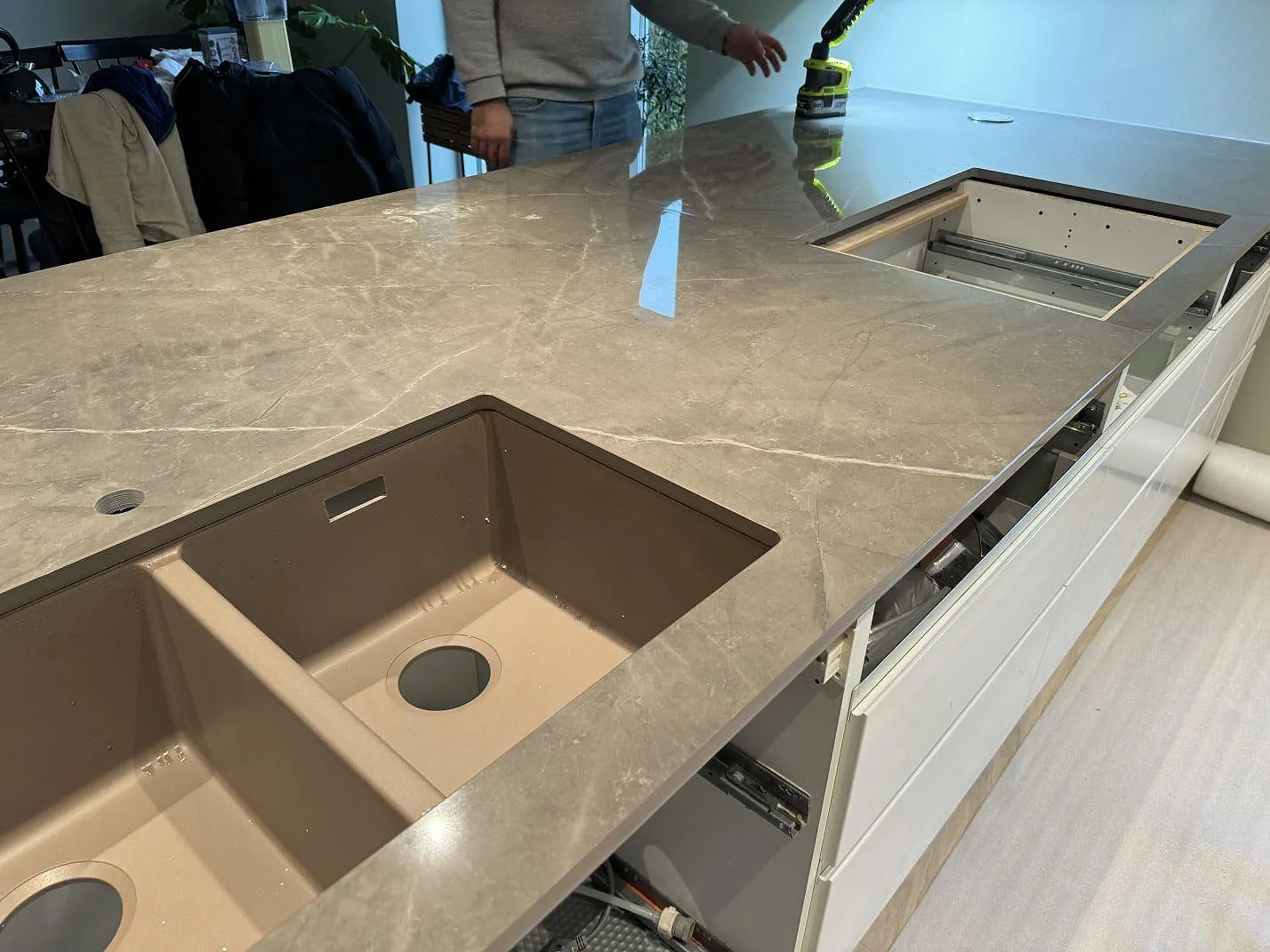Køkkenbordplade i Dekton Korso, Tygelsjö – billede 3
