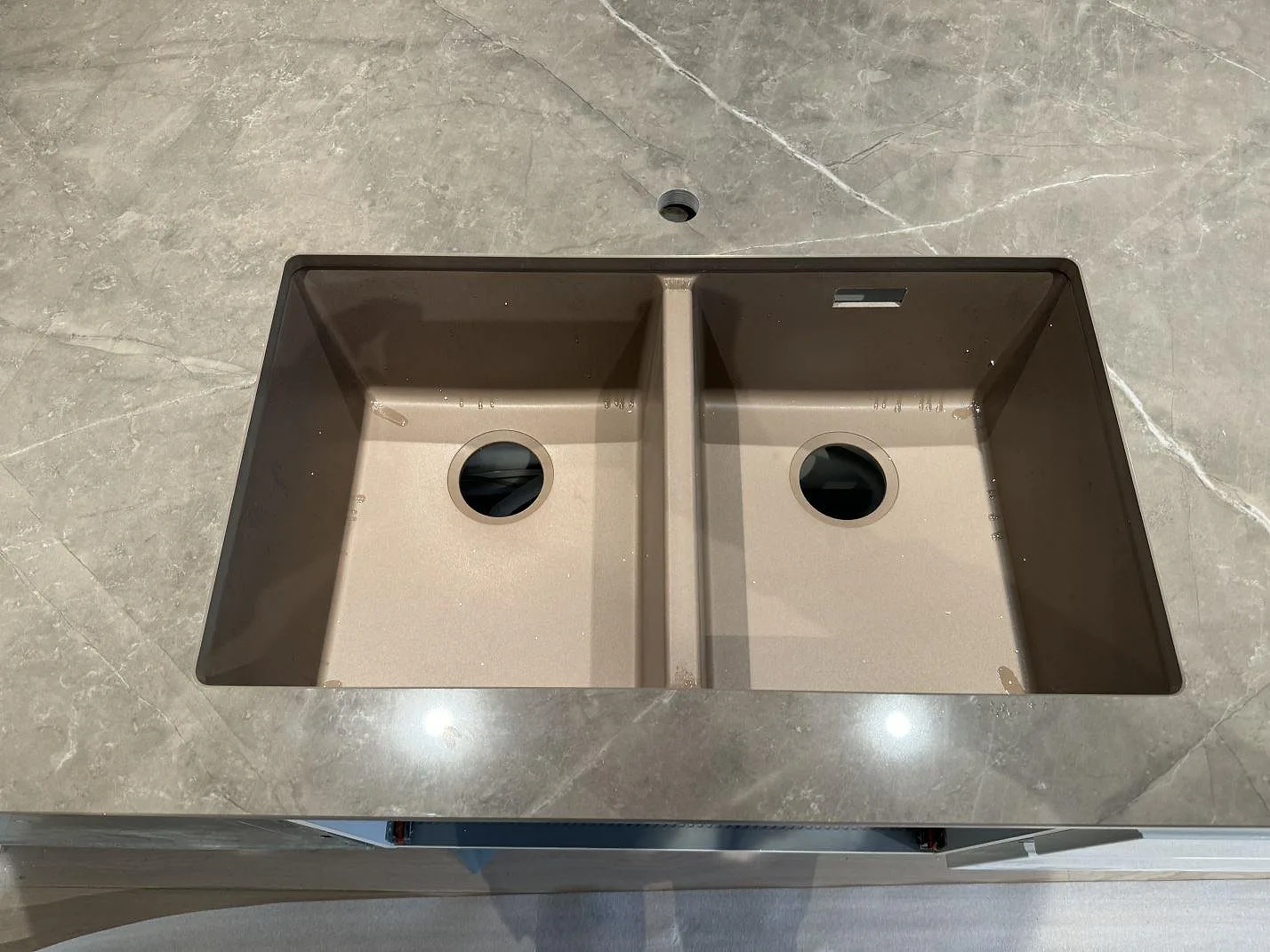 Køkkenbordplade i Dekton Korso, Tygelsjö – billede 2