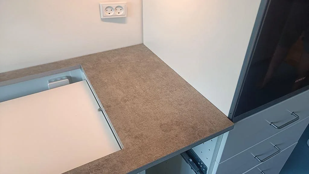 Køkkenbordplade i Dekton Kreta, Albertslund – billede 8