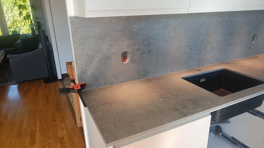 Køkkenbordplade i Dekton Kreta, Malmö – billede 2