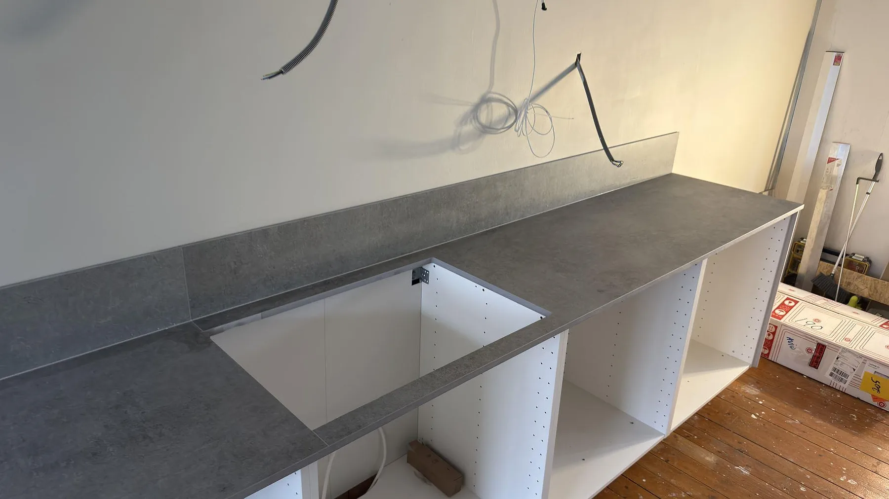 Køkkenbordplade i Dekton Kreta, Stockholm – billede 3