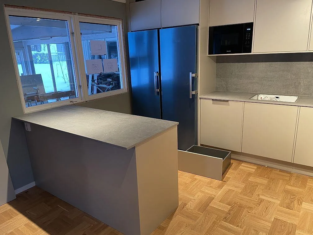 Køkkenbordplade i Dekton Kreta, TÄBY – billede 2