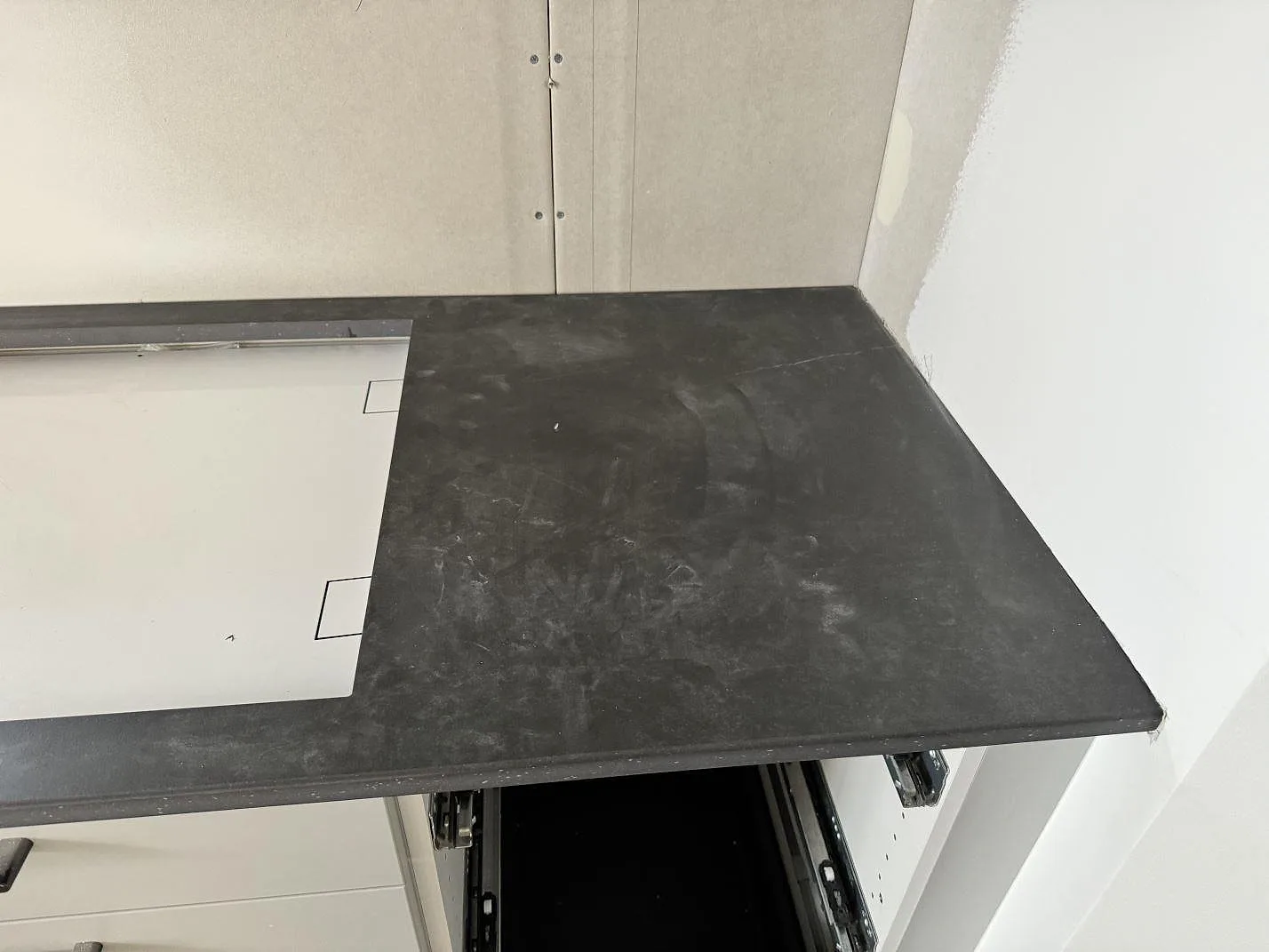 Køkkenbordplade i Dekton Laos, Halmstad – billede 7