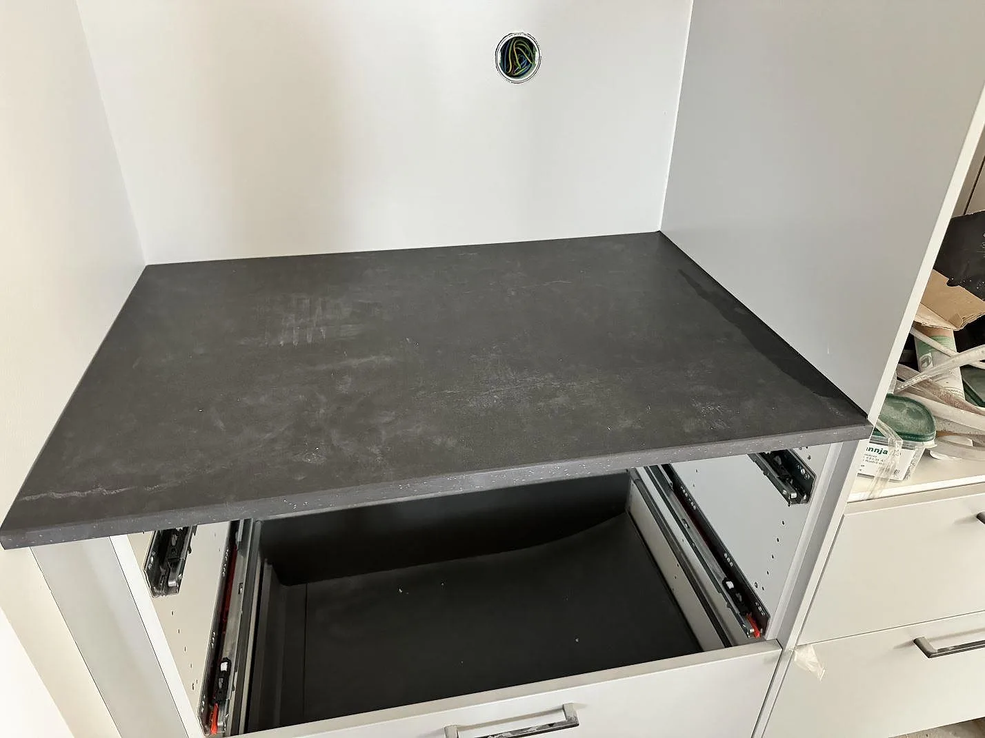 Køkkenbordplade i Dekton Laos, Halmstad – billede 8