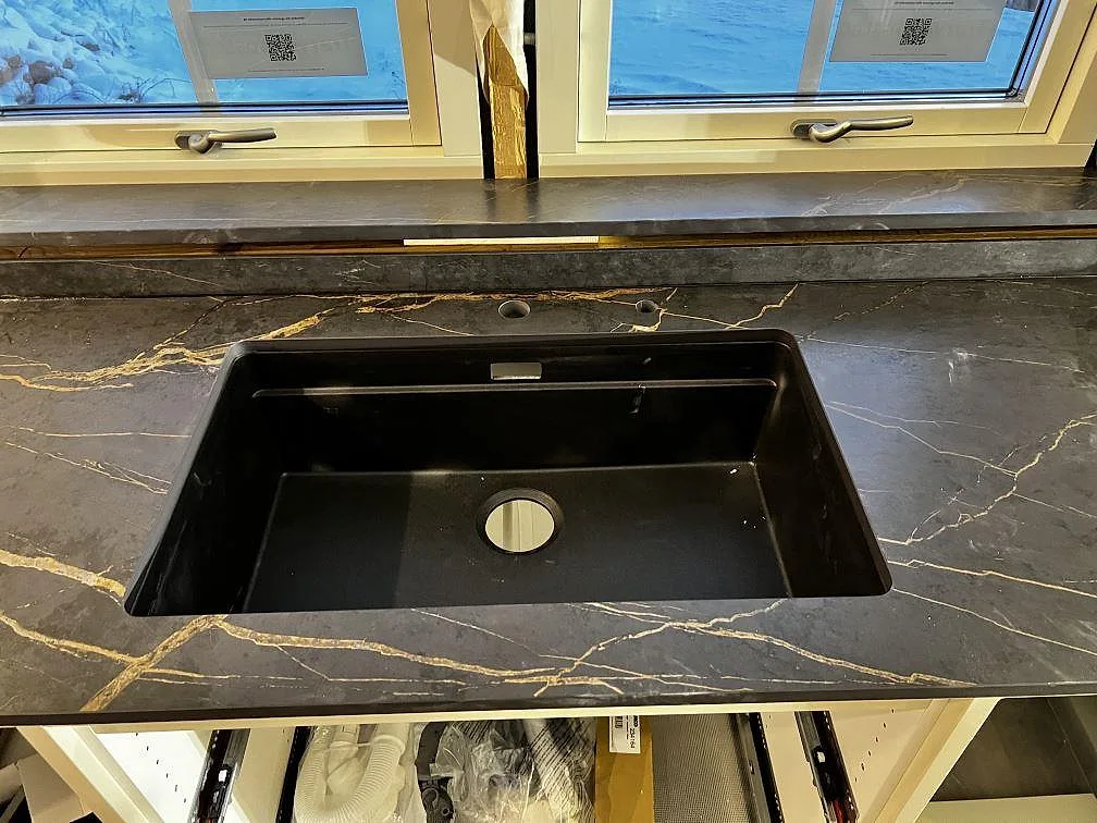 Køkkenbordplade i Dekton Laurent, Gränna – billede 2