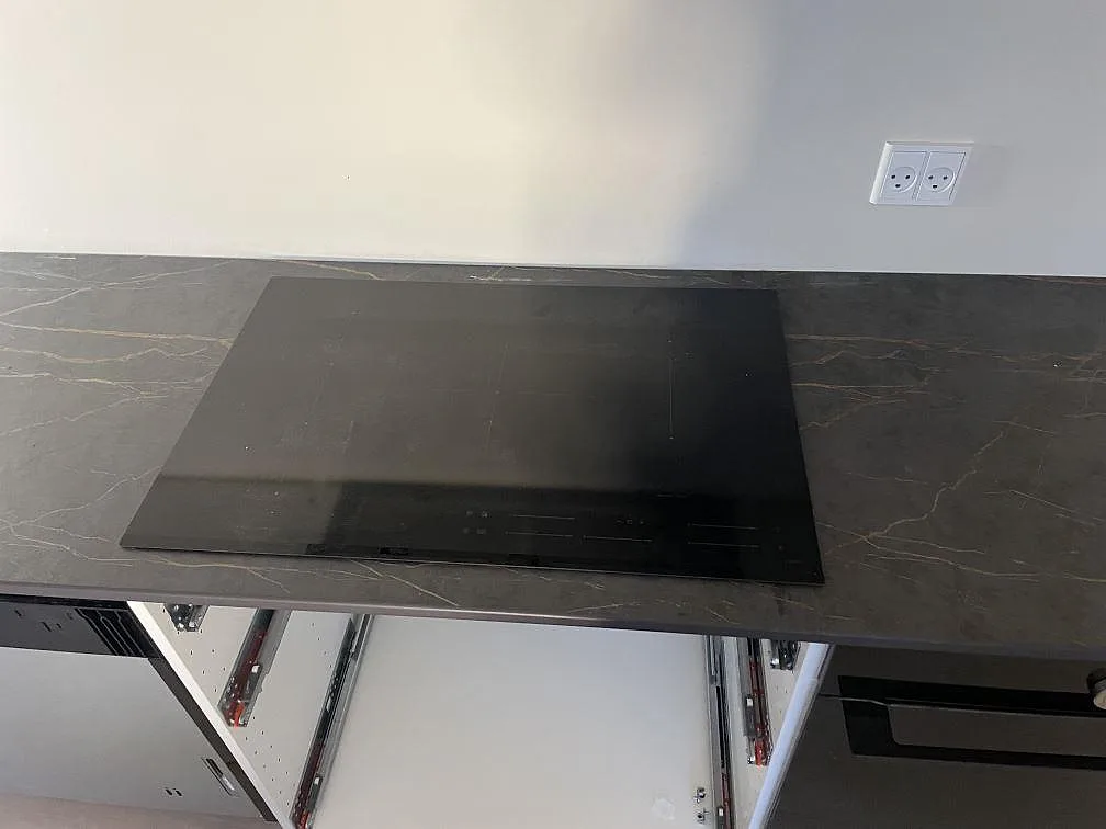 Køkkenbordplade i Dekton Laurent, København S – billede 6