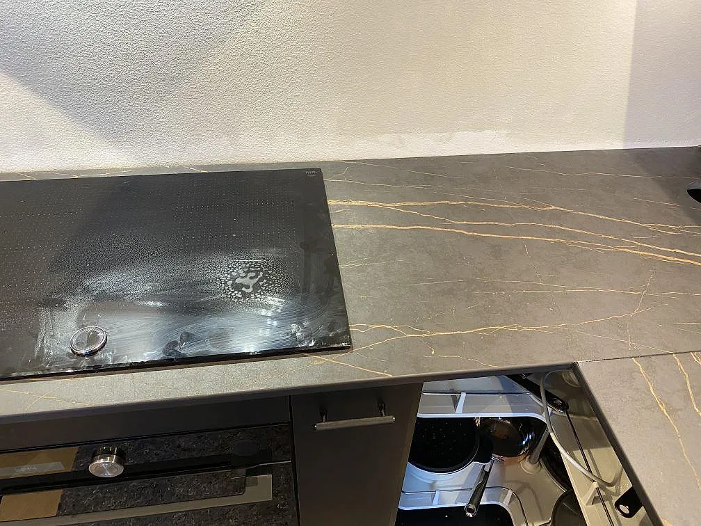 Køkkenbordplade i Dekton Laurent, Limhamn – billede 8