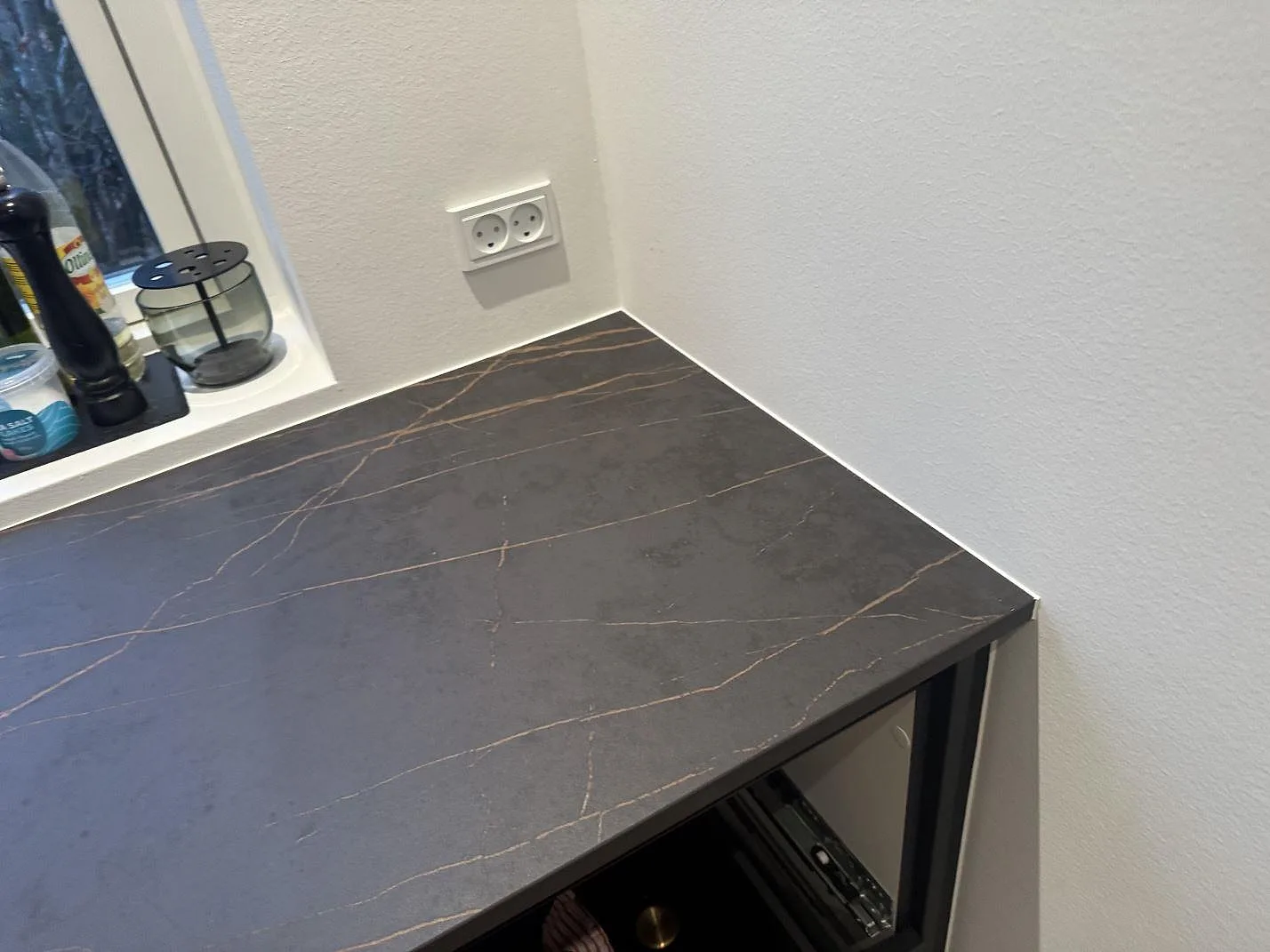 Køkkenbordplade i Dekton Laurent, Odense SV. – billede 8