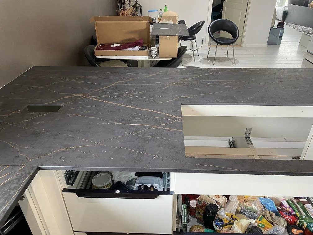Køkkenbordplade i Dekton Laurent, Vallensbæk – billede 2