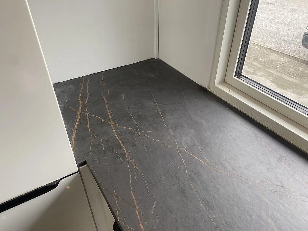Køkkenbordplade i Dekton Laurent, Vallensbæk – billede 7