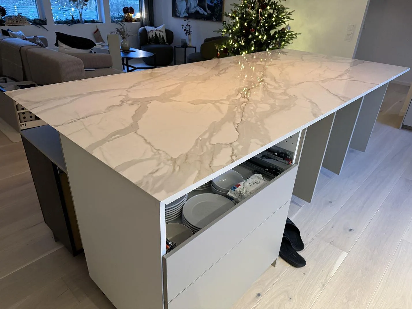 Køkkenbordplade i Dekton Lucid, Löddeköpinge – billede 2