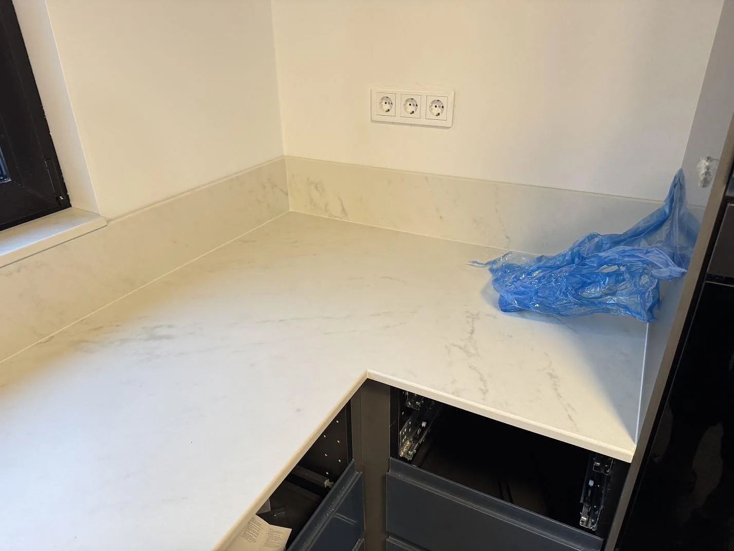 Køkkenbordplade i Dekton Marina Kc Velvet, Lund – billede 2