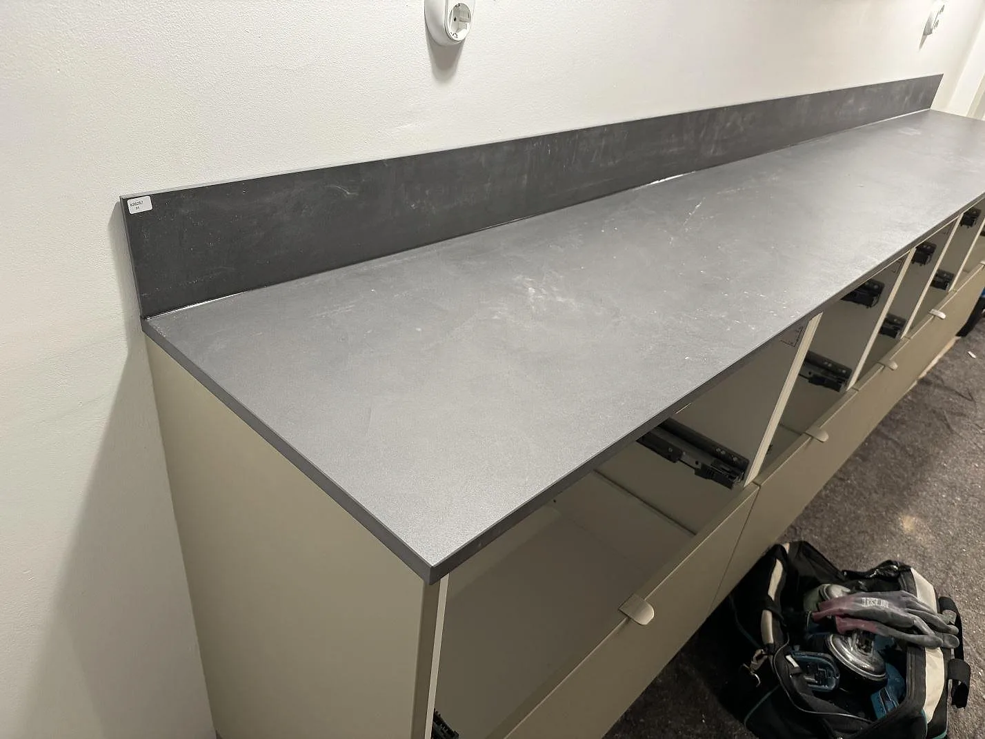 Køkkenbordplade i Dekton Micron, Olofström