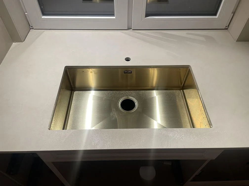 Køkkenbordplade i Dekton Nacre Velvet, Immeln – billede 4