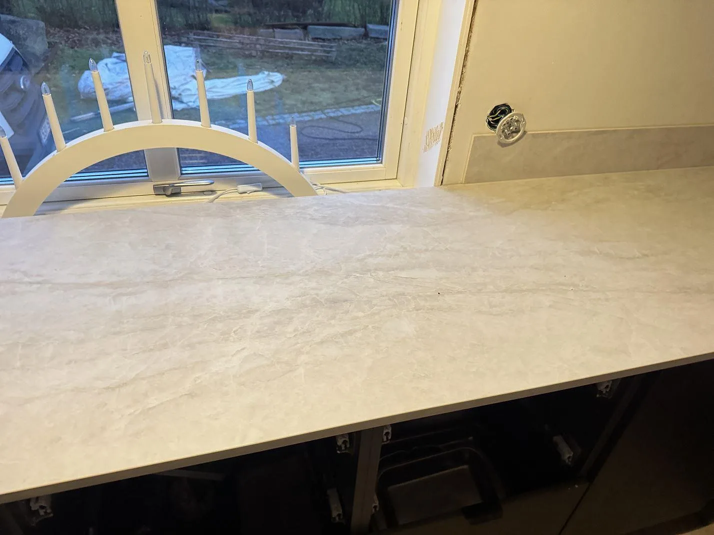 Køkkenbordplade i Dekton Nara, Halmstad – billede 2