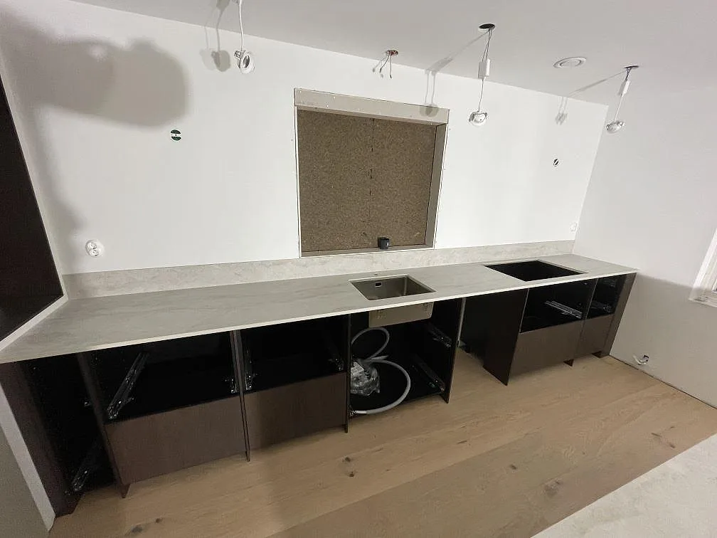 Køkkenbordplade i Dekton Nara, Viken – billede 2