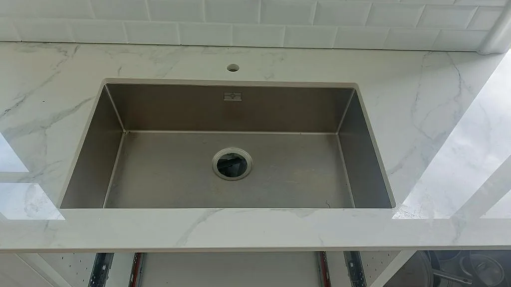 Køkkenbordplade i Dekton Natura, Karlskrona – billede 4