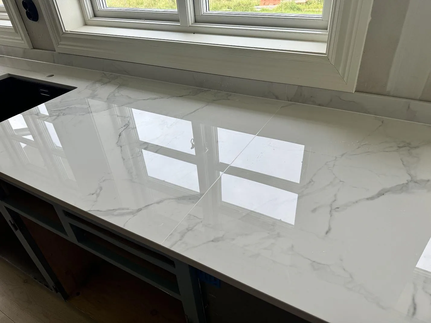 Køkkenbordplade i Dekton Natura, Tjureda – billede 3