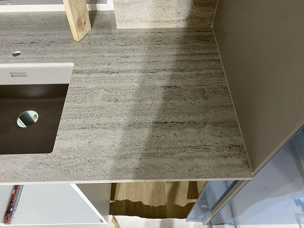 Køkkenbordplade i Dekton Nebu, Borrby – billede 6