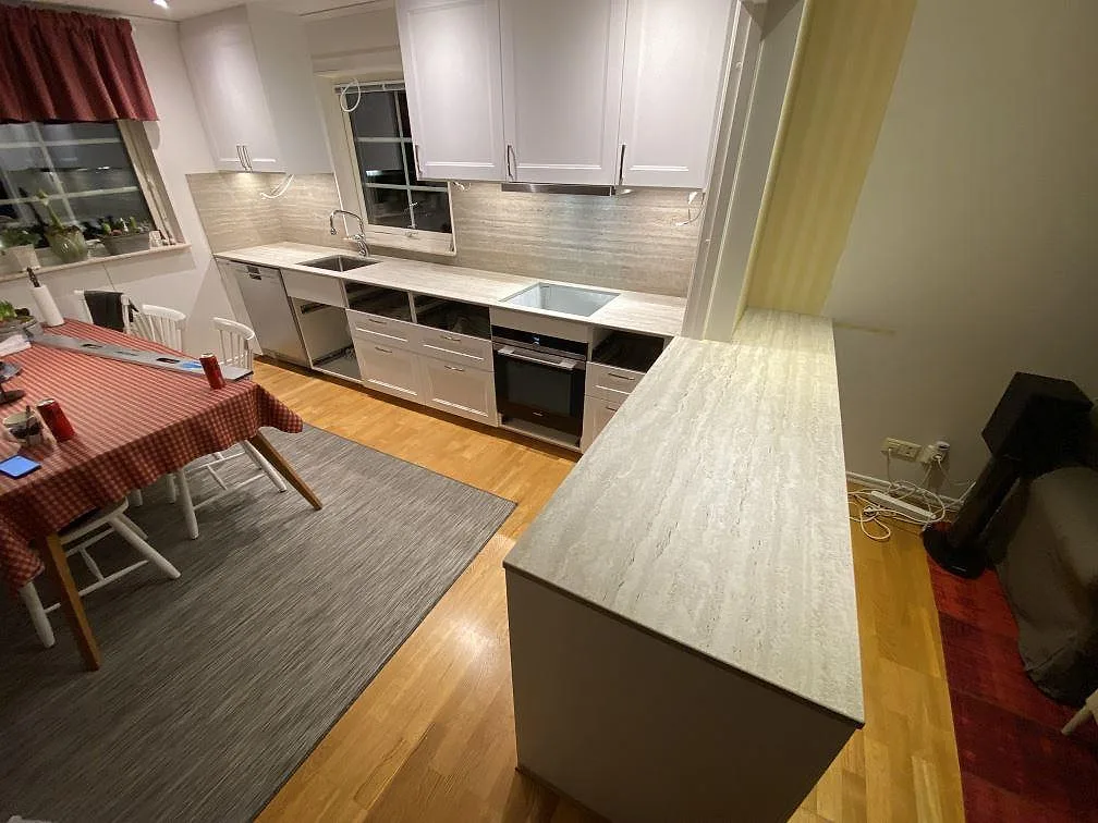 Køkkenbordplade i Dekton Nebu, Upplands Väsby – billede 2