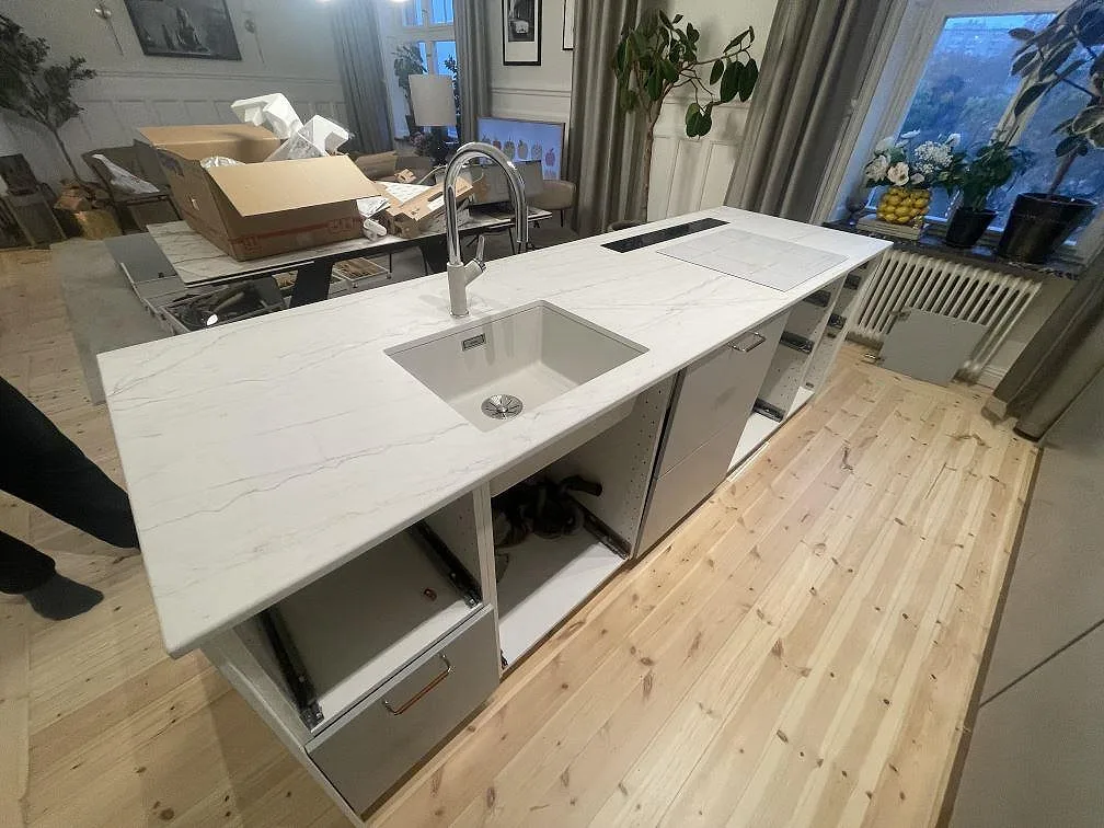 Køkkenbordplade i Dekton Neural, Stockholm – billede 2