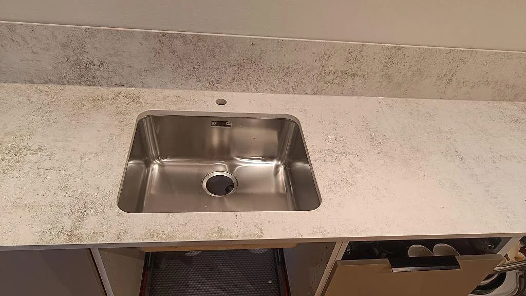 Køkkenbordplade i Dekton Nilium, Hörby – billede 3