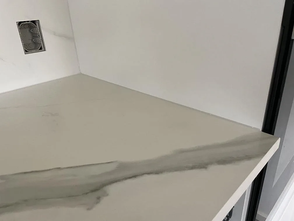 Køkkenbordplade i Dekton Opera Velvet, Solroed Strand – billede 6