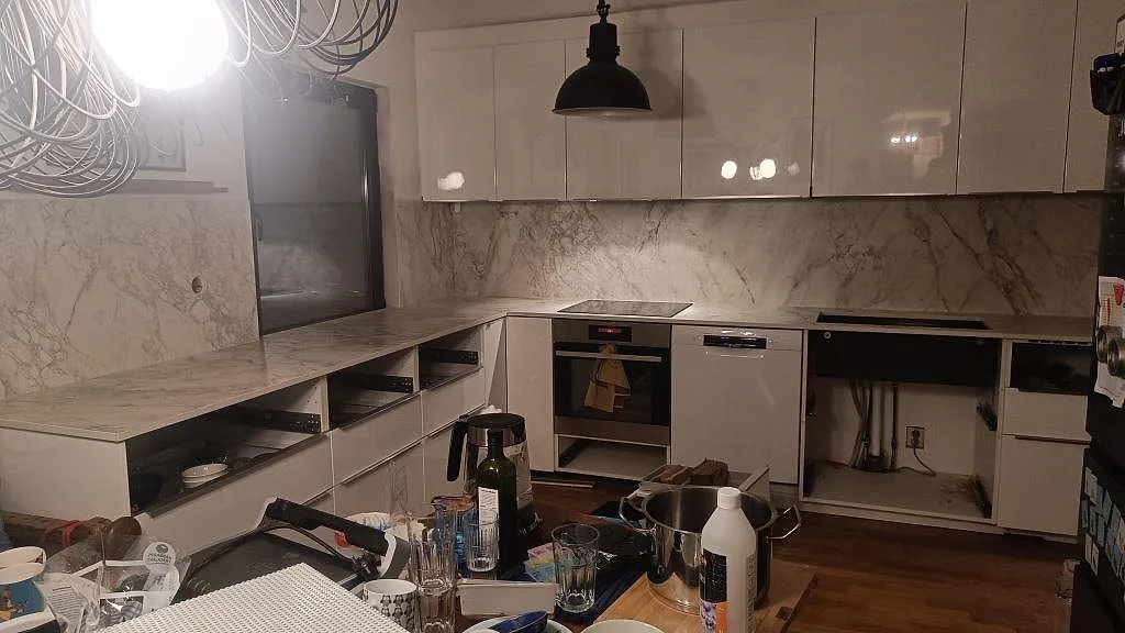 Køkkenbordplade i Dekton Portum, Malmö – billede 2