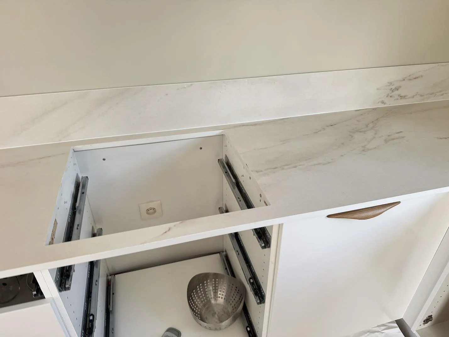 Køkkenbordplade i Dekton Rem (Velvet), Båstad – billede 7