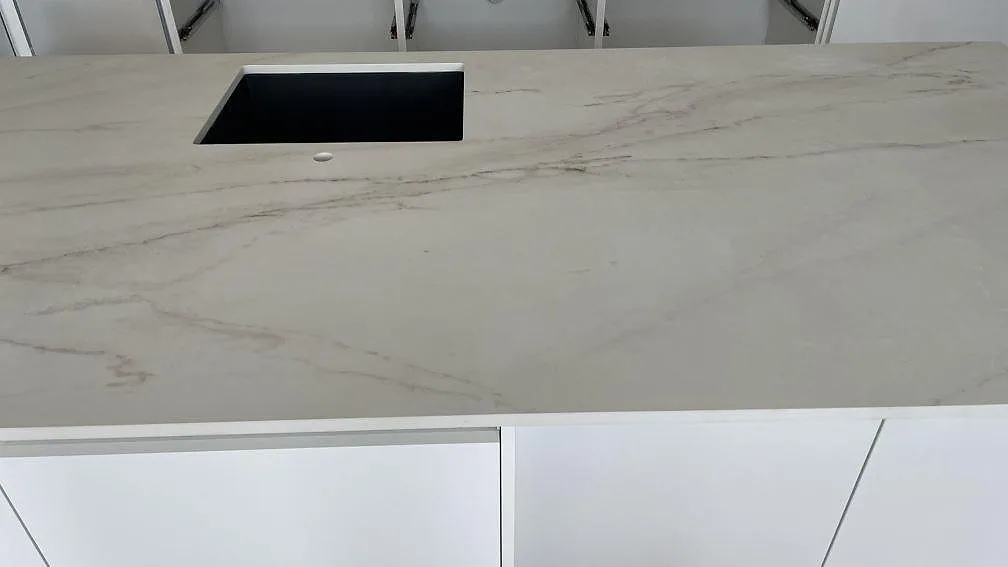 Køkkenbordplade i Dekton Rem (Velvet), Hvidovre – billede 5