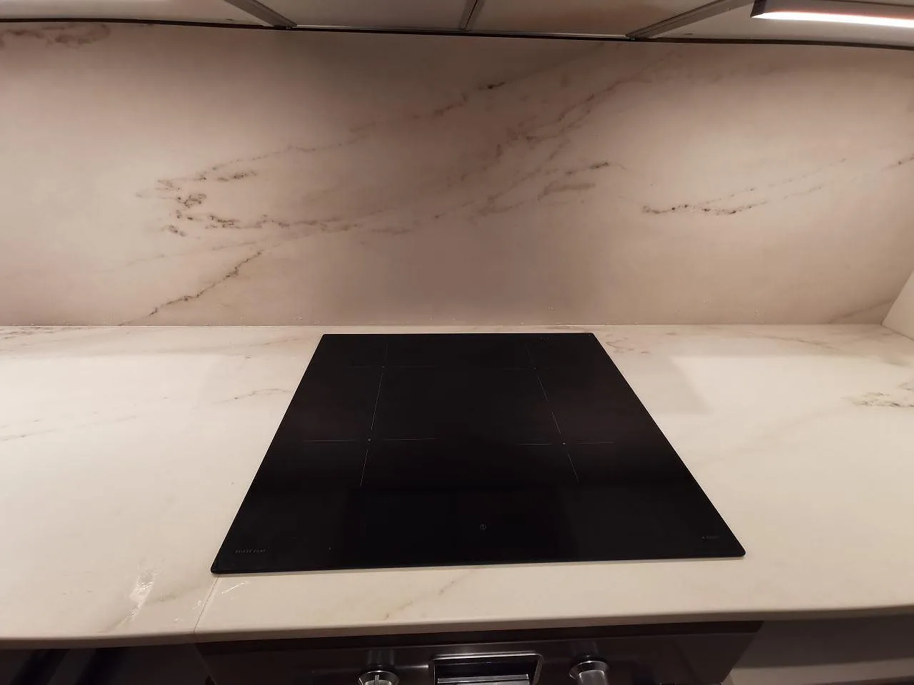 Køkkenbordplade i Dekton Rem Velvet, Limhamn – billede 3